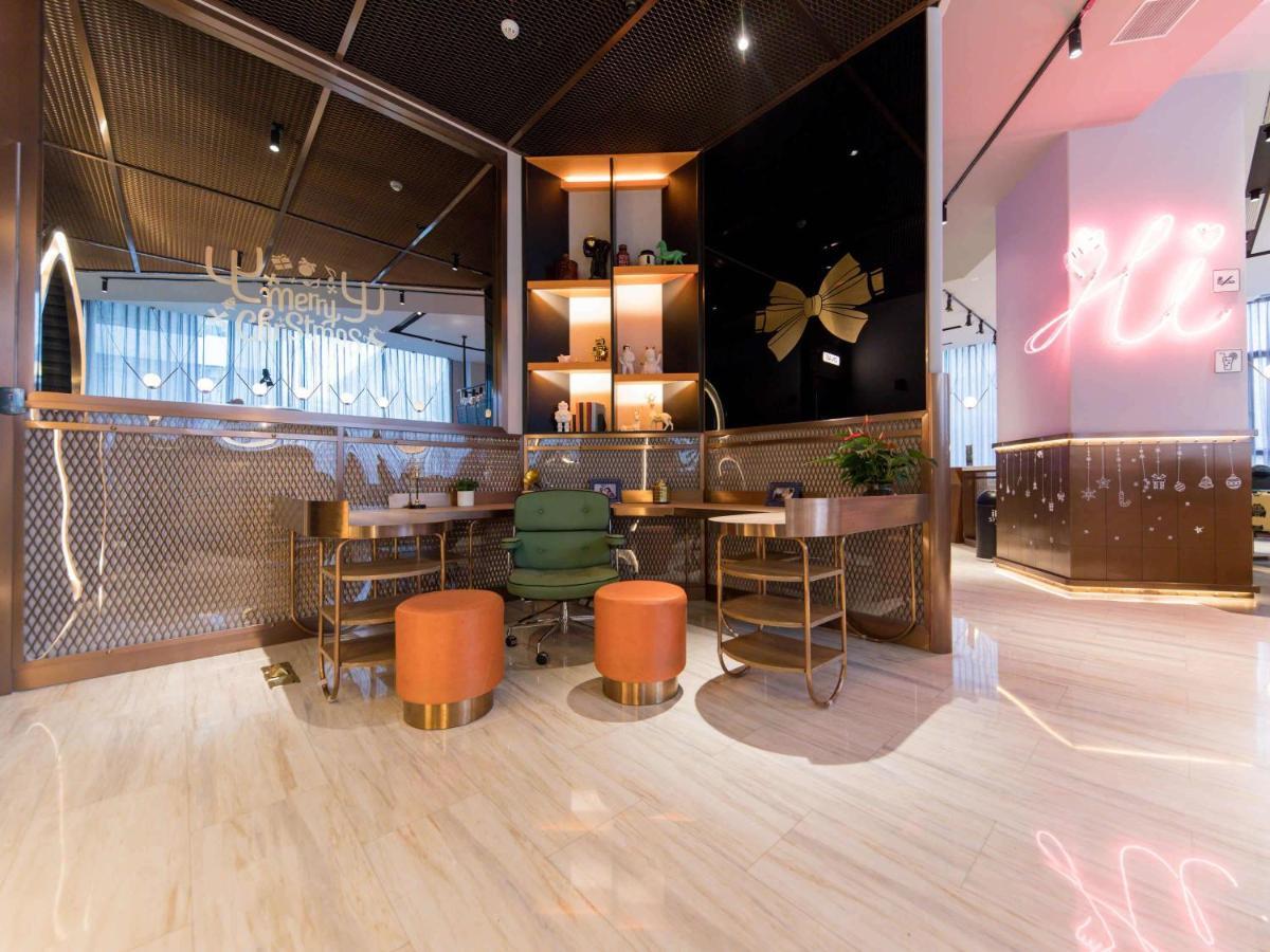 Ibis Styles Shanghai New Hongqiao Hotel Exterior foto